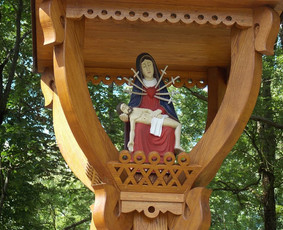 Kryžiai, koplytstulpiai, koplytėlės / Tomas Stambrauskas / Darbų pavyzdys ID 320397