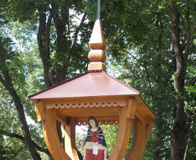 Koplytstulpis Šventupėje (detalė)