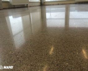 Betono poliravimas naudojant MAPECRETE LI-HARDENER ir MAPECRETE STAIN PROTECTION bei deimantinio poliravimo sistemą HTC. Prekybinės patalpos Vilniuje. http://velvemst.lt/uploads/Brosiura_Mapecrete_...