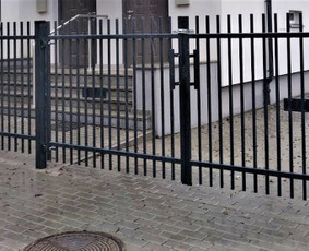 Metalinės tvoros - Tvorų, vartų, vartelių bei terasų montavimas - 3