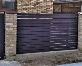 Metalinės tvoros - Tvorų, vartų, vartelių bei terasų montavimas - 2