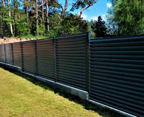 Skardinės tvoros - Tvorų, vartų, vartelių bei terasų montavimas - 3