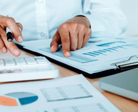 Dirbu su SEB, SWEDBANK, LUMINOR, CITADELE, ŠIAULIŲ bankais, kredito unijomis