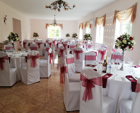 Gėlių pristatymas Alytuje - Balionų arka - Vestuvinė floristika - 1 Vestuvinė floristika - Gėlių pristatymas Alytuje - Balionų arka - 1