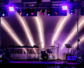 Vedėjai, įgarsinimas, apšvietimas, scena 8x6 - Jūsų šventei - Viešųjų renginių vedimas - 3 Viešųjų renginių vedimas - Vedėjai, įgarsinimas, apšvietimas, scena 8x6 - Jūsų šventei - 3