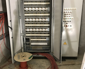 Visi elektros darbai - Skubus elektriko iškvietimas - 1 Skubus elektriko iškvietimas - Visi elektros darbai - 1