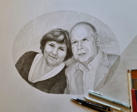 Poros portretas, pieštas grafitiniais pieštukais, sukomponuotas iš atskirų nuotraukų. Popierius 40x60 cm