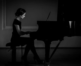 Muzikos mokytojai - Profesionali pianistė, atlikėja, fortepijono mokytoja - 1