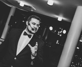 Renginių vedėjas / organizatorius Ignas - Viešųjų renginių vedimas - 4 Viešųjų renginių vedimas - Renginių vedėjas / organizatorius Ignas - 4