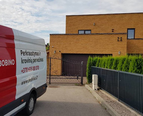 Perkraustymo paslaugos, krovinių pervežimas, sandėliavimas. / Bobino perkraustymas, du vyrai mašina / Darbų pavyzdys ID 1464503