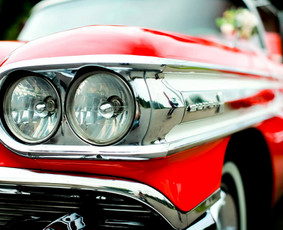1958-ųjų kabrioleto Ford ir Oldsmobile sedano nuoma / Amerikietiški Auto / Darbų pavyzdys ID 367579