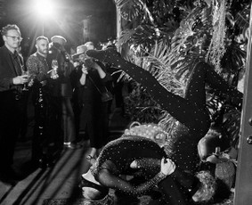 Talentas,Grožis, Kokybė, Tobulumas ... tai Diamonds SHOW!
Pasiilgai nenumaldomo širdies virpulio?! Kraują stingdančių pojūčių?...
Mes Jūsų šventes paversime įsimintinomis amžiams.