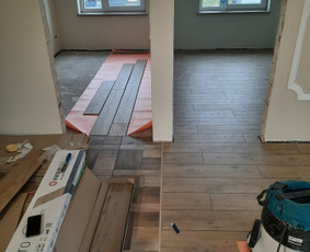 Plyteliu klijavimas-vidaus apdailos darbai / Žilvinas / Darbų pavyzdys ID 1503267