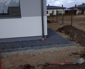 Trinkelių klojimas. Betonavimas ir kiti aplinkos darbai. / UAB "Industrinė statyba" / Darbų pavyzdys ID 1506667