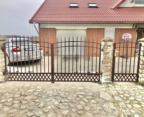 Tvoros,vartai,automatika,metalinės konstrukcijos - Kiemo vartai, gamyba - 2 Kiemo vartai, gamyba - Tvoros,vartai,automatika,metalinės konstrukcijos - 2