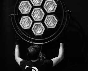 Ap&scaron;vietimo įrangos nuoma - Ap&scaron;vietimo, įgarsinimo paslaugos - 1