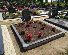 Paminklų gamyba ir kapaviečių įrengimas - visoje Lietuvoje! / MB ,,Skromanų paminklai'' / Darbų pavyzdys ID 1540993