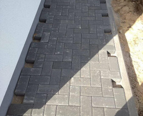 Trinkelių klojimas. Betonavimas ir kiti aplinkos darbai. / UAB "Industrinė statyba" / Darbų pavyzdys ID 1548387