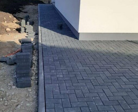 Trinkelių klojimas. Betonavimas ir kiti aplinkos darbai. / UAB "Industrinė statyba" / Darbų pavyzdys ID 1548391