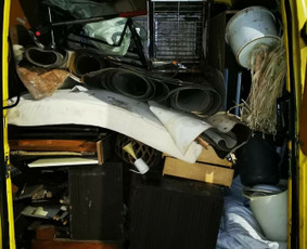 Kroviniu Pervezimas Perkraustome Kroveju Paslaugos - Senų baldų išvežimas - 1 Senų baldų išvežimas - Kroviniu Pervezimas Perkraustome Kroveju Paslaugos - 1