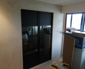 Durų montavimas - Plytelės , dažymas. - 2