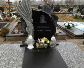 Raidžių kalimas , paminklai, akmens plokštės, kapu prieziura - Paminklų gamyba - 2 Paminklų gamyba - Raidžių kalimas , paminklai, akmens plokštės, kapu prieziura - 2