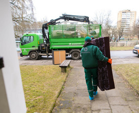 Senų baldų išvežimas - Statybinių ir remonto atliekų išvežimas - 4
