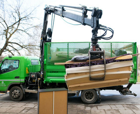 Senų baldų išvežimas - Statybinių ir remonto atliekų išvežimas - 3