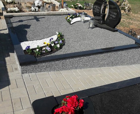 Kapu darbai tvarkymas Raidžių portretų paveikslelių kalimas, / Gytis Pukas / Darbų pavyzdys ID 1563311