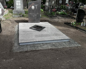 Paminklų, antkapių montavimas - Kapu darbai tvarkymas Raidžių portretų paveikslelių kalimas, - 4