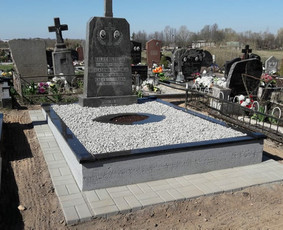 Kapu darbai tvarkymas Raidžių portretų paveikslelių kalimas, / Gytis Pukas / Darbų pavyzdys ID 1563333