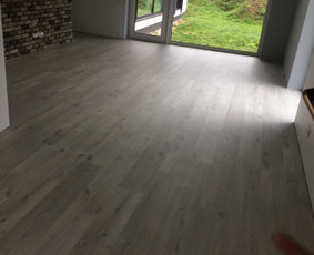 Pvc, vinilinių lentelių, bei įvairių grindų dangų klijavimas / Dovydas Gedrovicius / Darbų pavyzdys ID 1572327