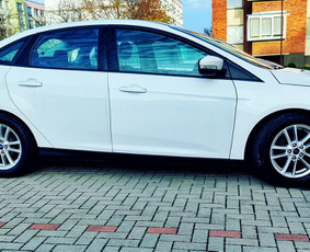 Detalias kainas rasite čia:
https://donauto.lt/automobiliu-nuoma-siauliuose/issinuomok-ford-focus-2016m