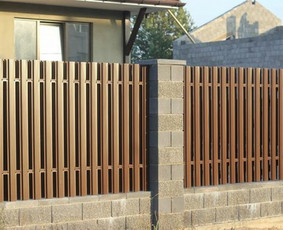 Medinės tvoros - Kiemo vartų ir tvorų įrengimas, automatikų remontas - 4