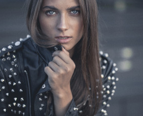 Profesionalus fotografavimas / nuotraukų retušavimas - Asmeninė fotosesija - 1 Asmeninė fotosesija - Profesionalus fotografavimas / nuotraukų retušavimas - 1