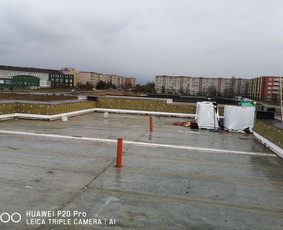 Plokščių stogų dengimas prilydoma danga / Plokščių stogų dengimas prilydoma danga. / Darbų pavyzdys ID 1645829