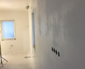 Apdailos Komanda - Sienų glaistymas - 2 Sienų glaistymas - Apdailos Komanda - 2