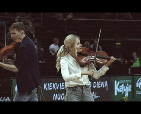 Renginių vedėjai su gyva styginių muzika / Laimis Krunglevičius / Darbų pavyzdys ID 562705