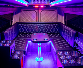 Party bus, pink party bus, Limobus nuoma / Ričardas, Deveikis / Darbų pavyzdys ID 1670653