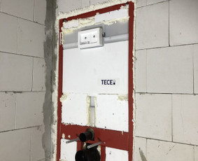 Wc modulio, rėmo montavimo darbai.