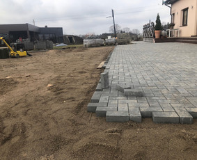 Trinkelių klojimas. Betonavimas ir kiti aplinkos darbai. / UAB "Industrinė statyba" / Darbų pavyzdys ID 1683043
