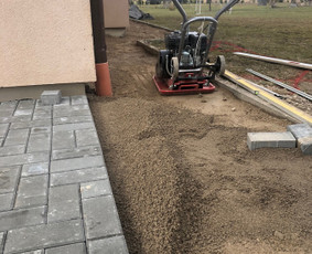 Trinkelių klojimas. Betonavimas ir kiti aplinkos darbai. / UAB "Industrinė statyba" / Darbų pavyzdys ID 1683047