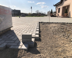 Trinkelių klojimas. Betonavimas ir kiti aplinkos darbai. / UAB "Industrinė statyba" / Darbų pavyzdys ID 1683055