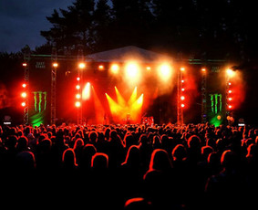 Festivalis