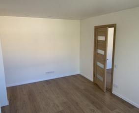 Dažymas/glaistymas, pilnas vidaus įrengimas - Durų montavimas - 3 Durų montavimas - Dažymas/glaistymas, pilnas vidaus įrengimas - 3