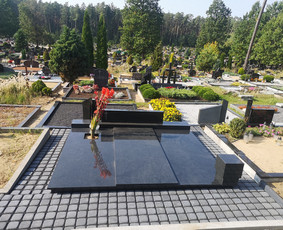 Paminklai kapams, antkapiai - Paminklai,kapų renovacija,dengimas plok&scaron;tėmis. - 1