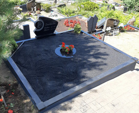 Kapaviečių įrengimas, dengimas plokštėmis, paminklai / Laurynas / Darbų pavyzdys ID 1739741
