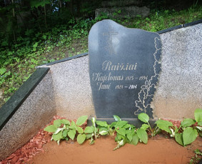 Raidžių kalimas ant paminklo kapinėse / Raidžių kalimas ant paminklo / Darbų pavyzdys ID 1743215