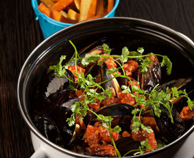 Išvažiuojamieji banketai, Grill piknikas. - Karštųjų patiekalų gaminimas - 4 Karštųjų patiekalų gaminimas - Išvažiuojamieji banketai, Grill piknikas. - 4