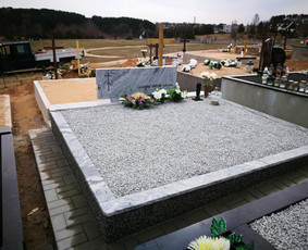 Paminklai, kapaviečių uždengimo plokštės, tvorelės - Paminklai kapams, antkapiai - 4 Paminklai kapams, antkapiai - Paminklai, kapaviečių uždengimo plokštės, tvorelės - 4